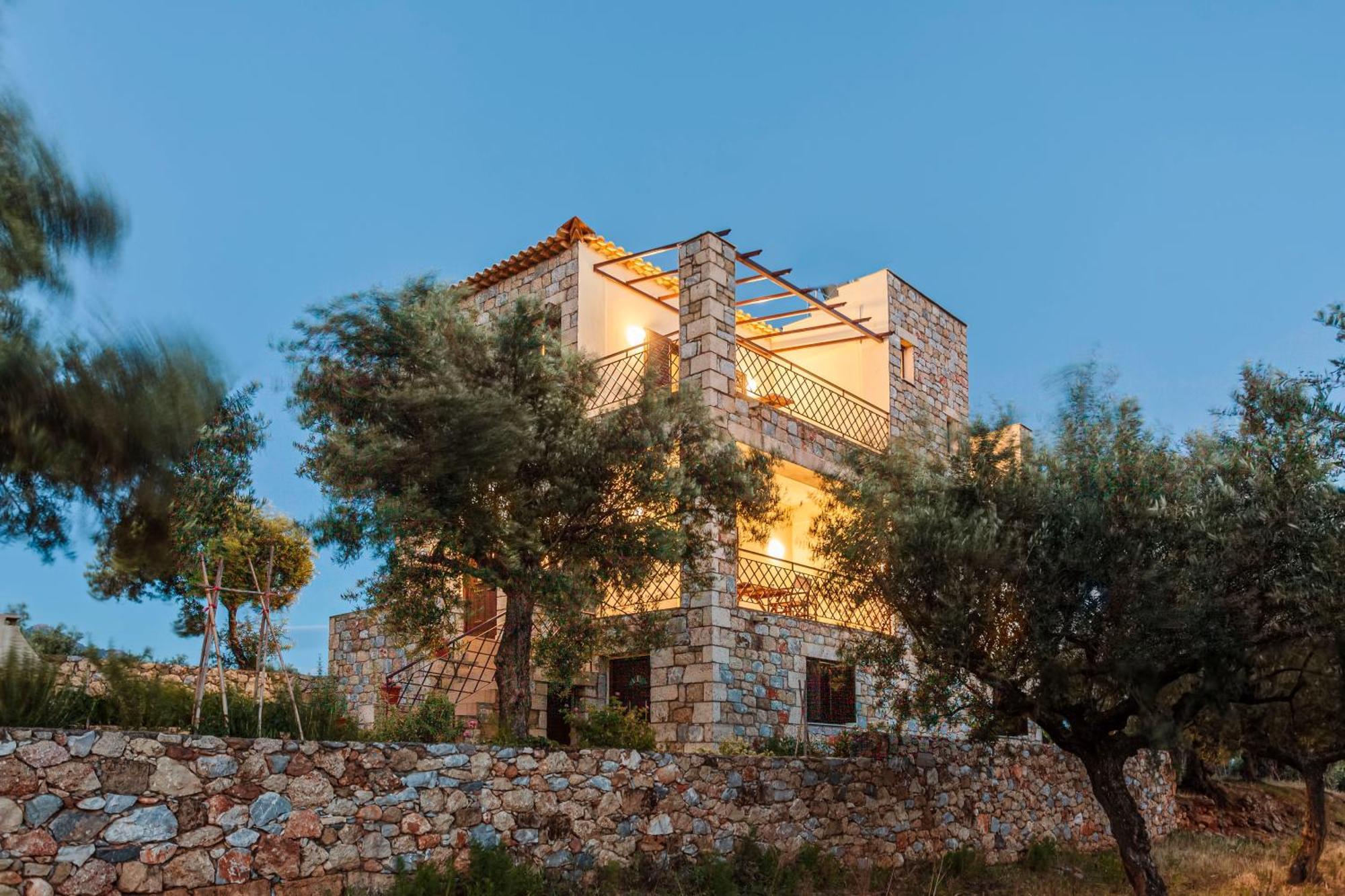 Villa Armonia, Sunset View And Relaxing Beach Vibe Proastion Экстерьер фото