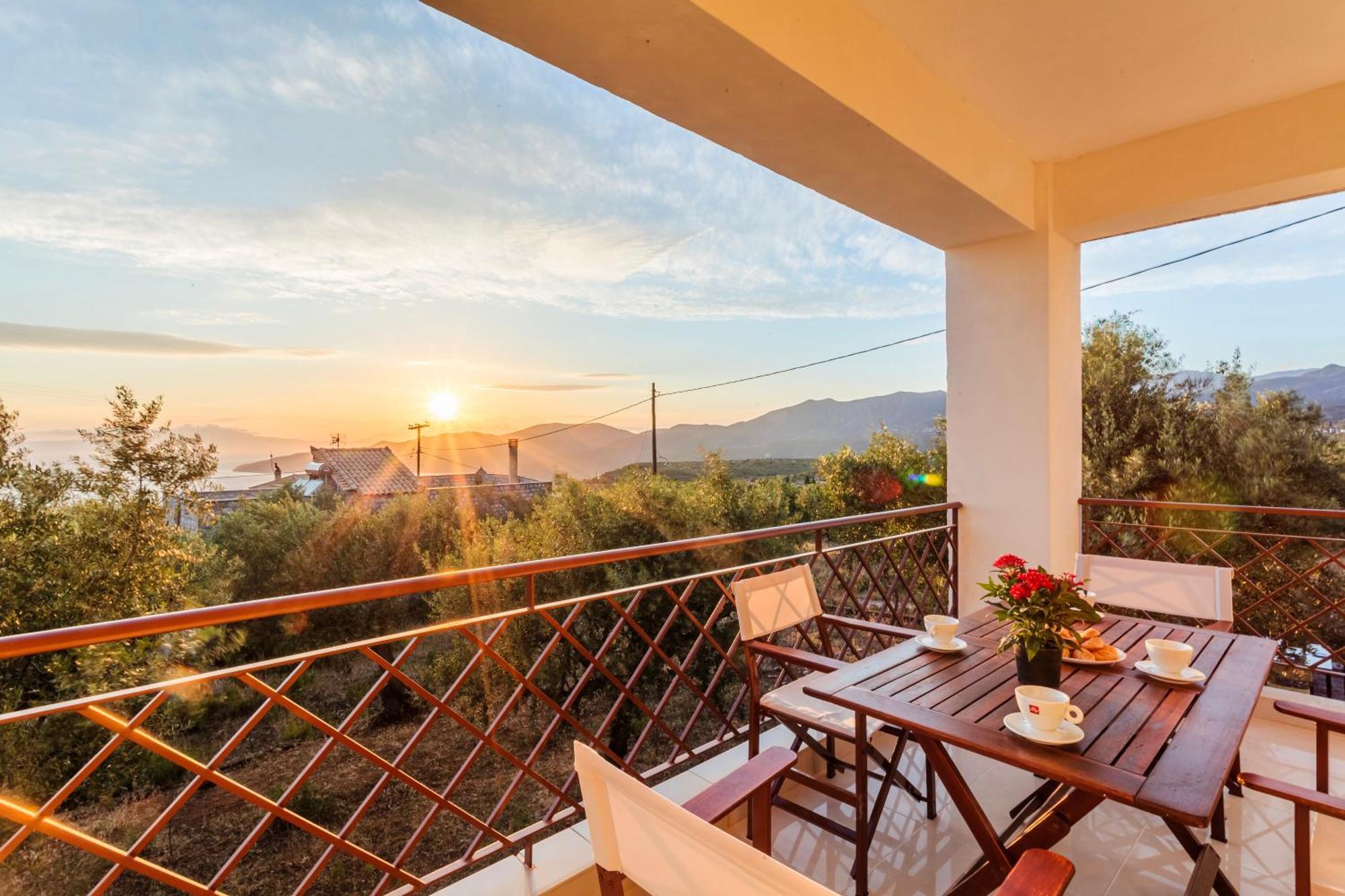 Villa Armonia, Sunset View And Relaxing Beach Vibe Proastion Экстерьер фото